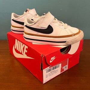 Kids Nike Court Legacy Sneakers, Great Condition, White/ Black, Size 7
